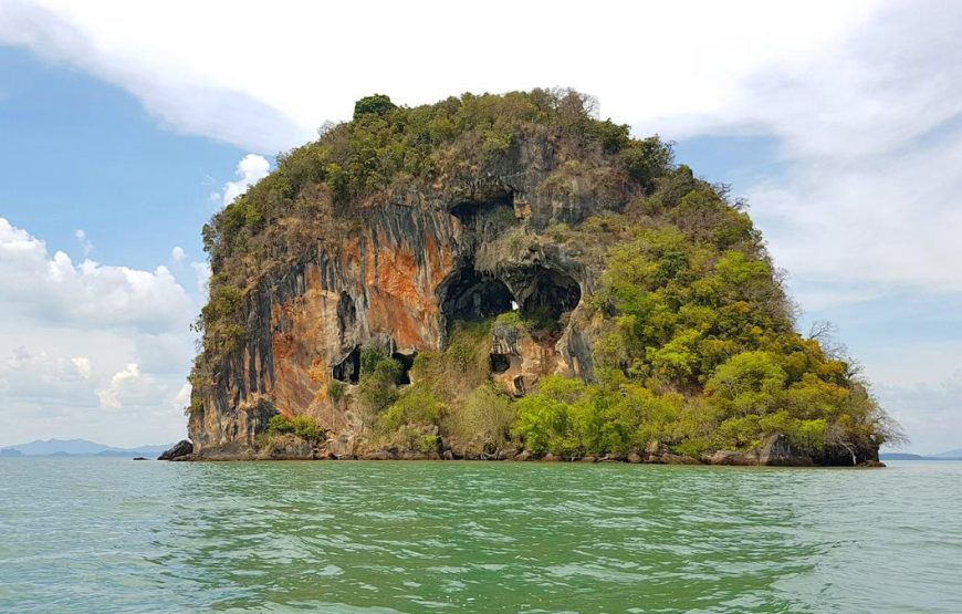 PRIVATE BOAT TRIP